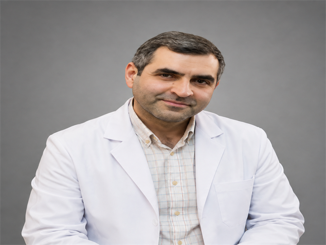 دكتر مهرزاد غلامپور